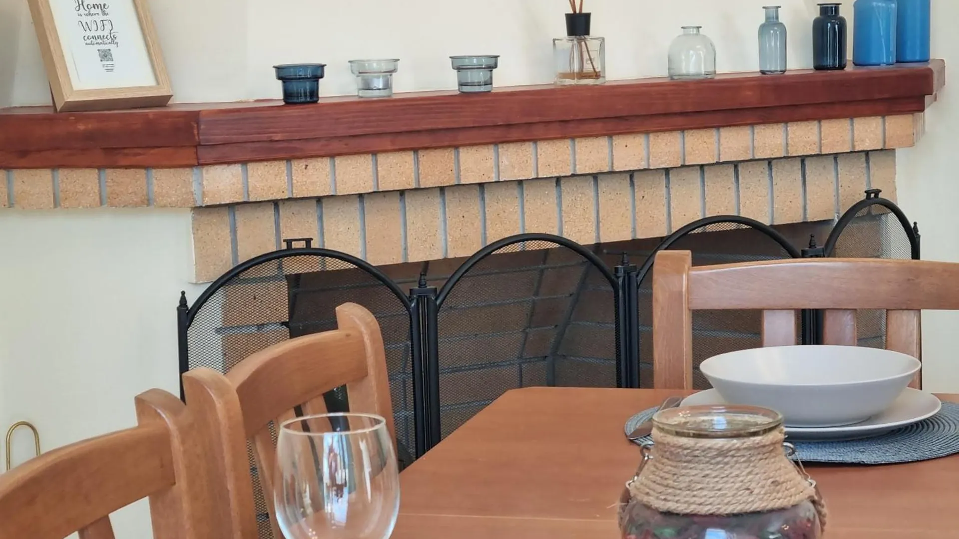 Theyellow House II Fully Equipped 2Br Apartment Andipata 0*,  Greece